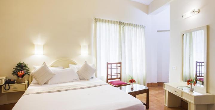 Michaels Inn Теккади Экстерьер фото